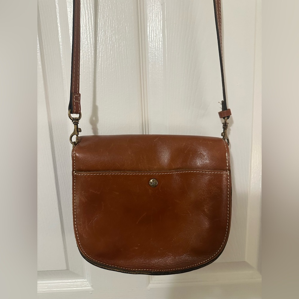 Patricia Nash Heritage Bettina Saddle Crossbody Bag - Picture 5 of 5